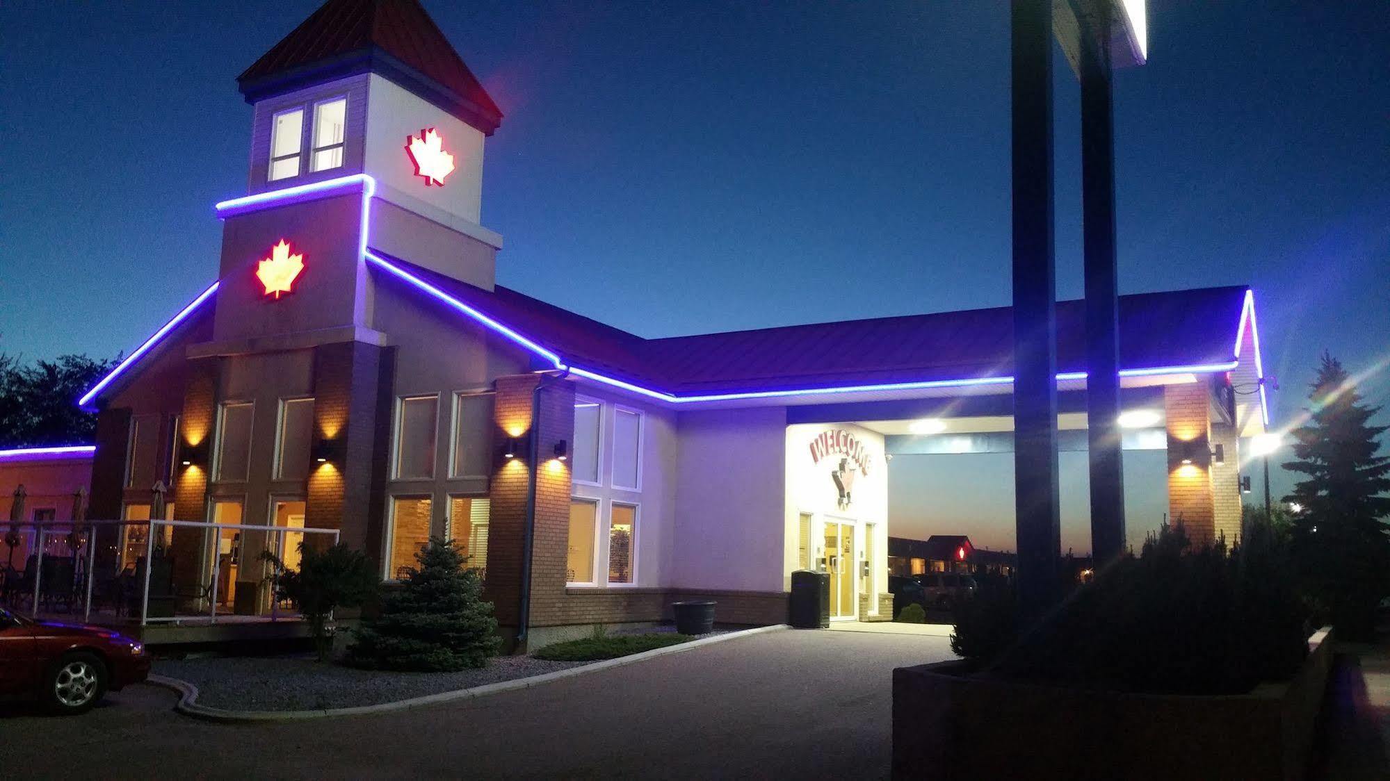 Canadian Motel North Battleford Exterior foto